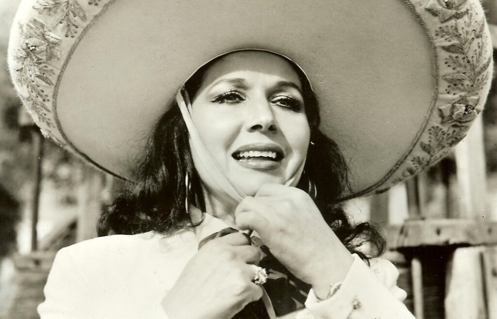 Flor Silvestre, beloved Mexican singer, actress and musical matriarch, dies at 90