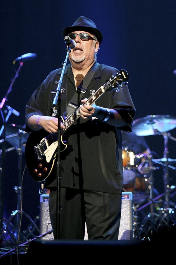 Rudy Salas, cofounder of mainstay Chicano R&B band Tierra, dies at 71