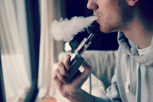 128043 Youthvaping