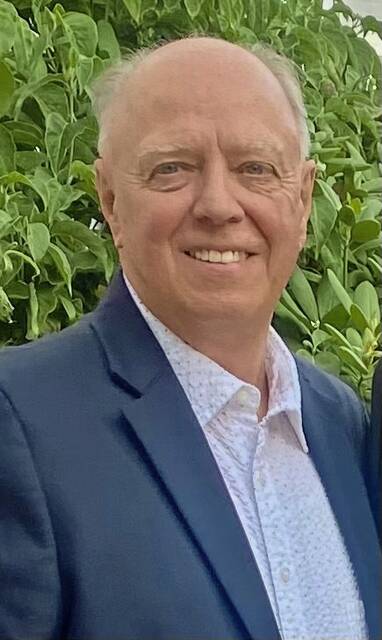 News industry veteran Robert Hammond remembered for dedication, friendship