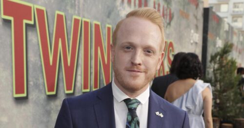 Owain Rhys Davies, Actor Who Appeared In 'the Oa' And 'twin Peaks: The Return,' Dies At 44