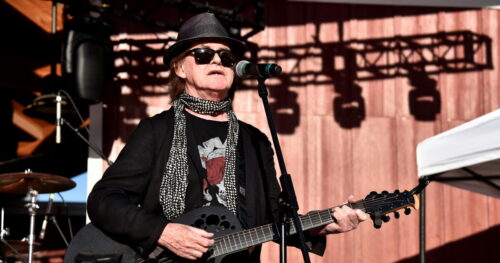 Peter Byrne, lead singer for the synth-pop group Naked Eyes, dies at 74